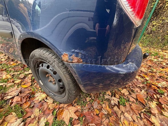 Roststelle links hinten Radkasten