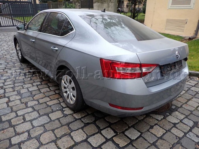 Heckansicht hinten links