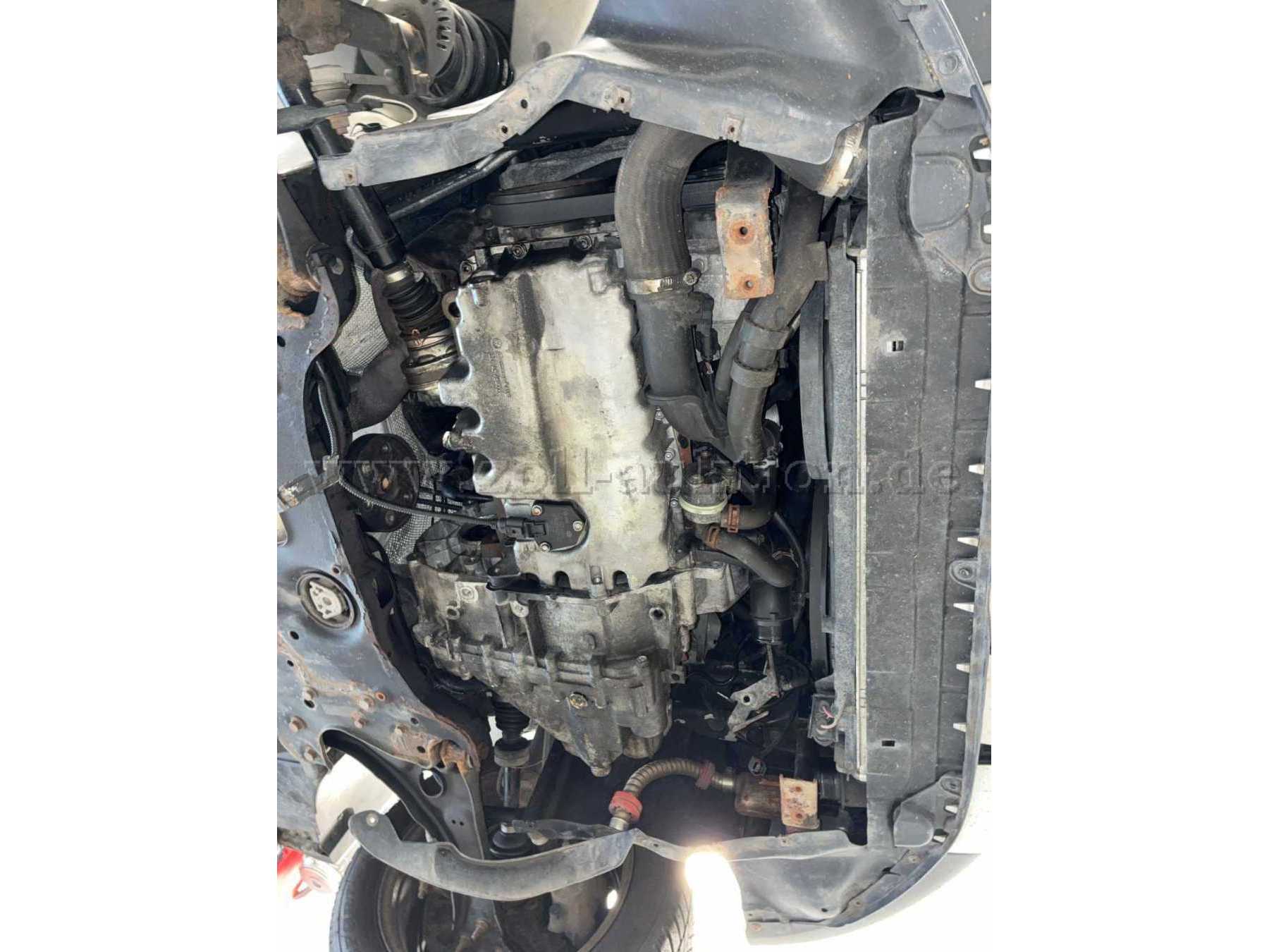 Motor von unten