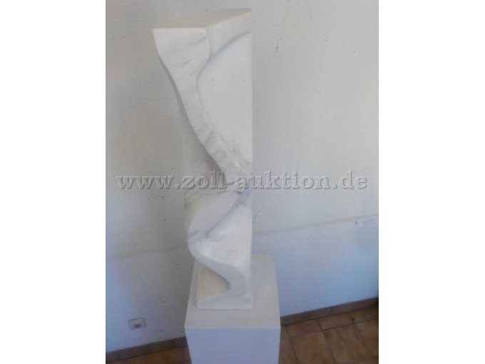 Seitenansicht Skulptur