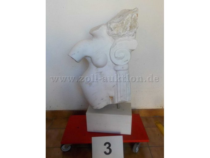 Seitenansicht Skulptur