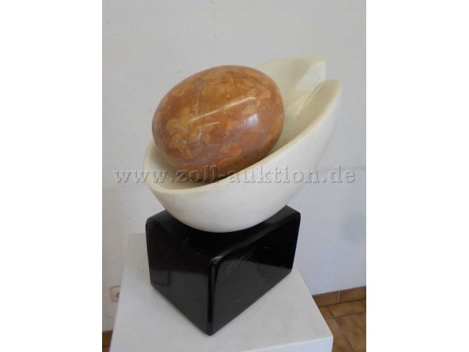 Seitenansicht Skulptur
