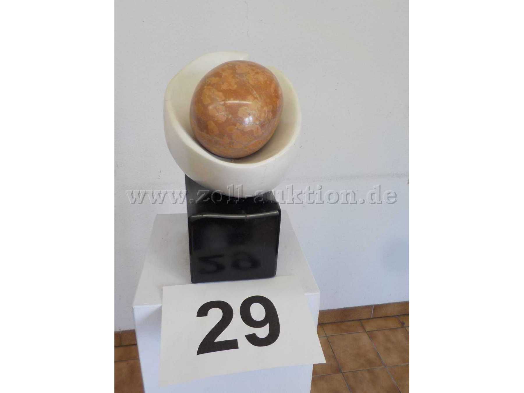 Seitenansicht Skulptur