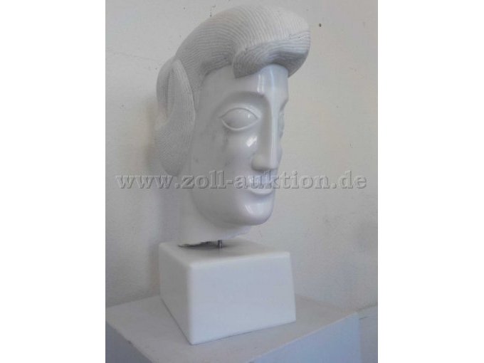 Seitenansicht Skulptur