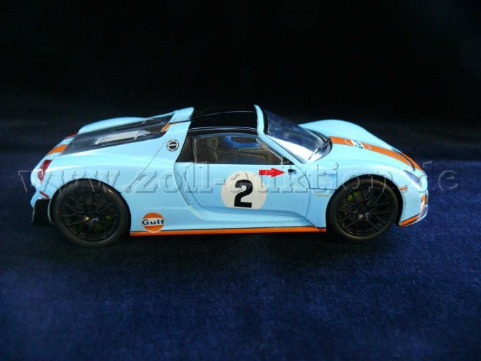 SlotCar rechts, Seitenspiegel fehlt