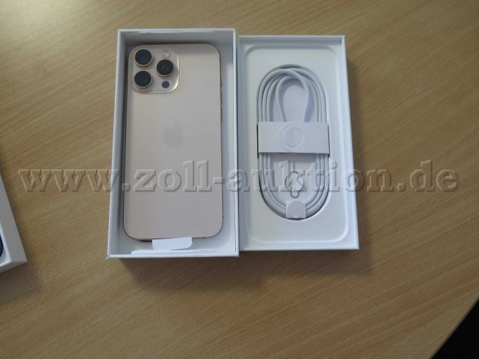 I Phone 16 Pro Max
Desert Titanium I Phone 16 Pro Max
Desert Titanium