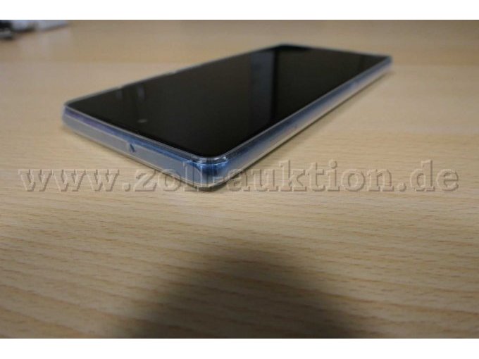 Detailaufnahme des Displays und Rahmen Teil 1