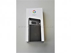 Karton geschlossen mit Inhalt