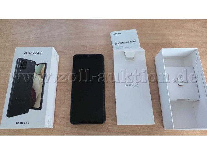 Samsung Galaxy A12 inklusive Zubehör