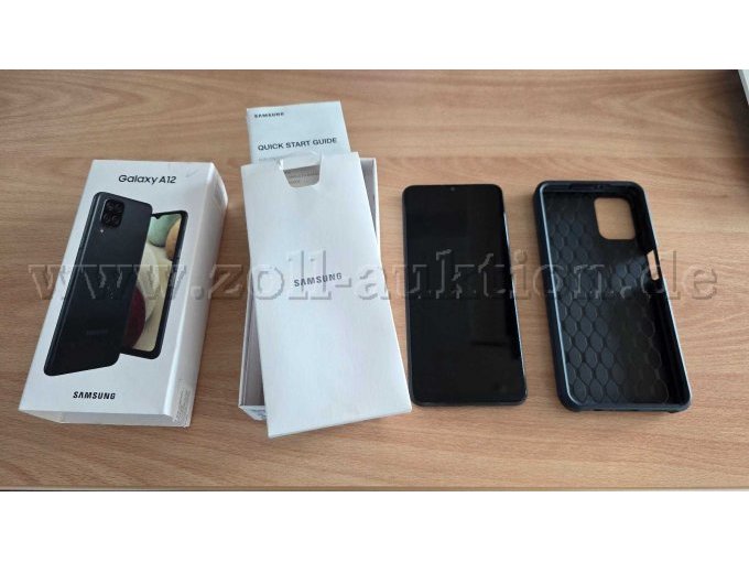 Samsung Galaxy A12 inklusive Zubehör