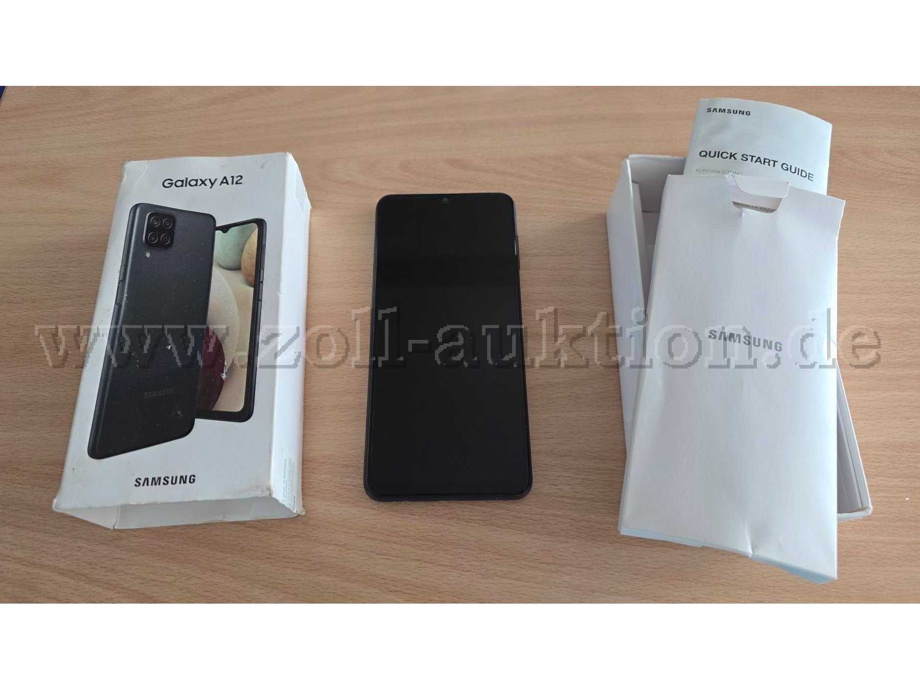 Samsung Galaxy A12 inklusive Zubehör