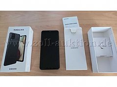 Samsung Galaxy A12 inklusive Zubehör