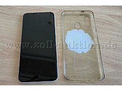 Samsung Galaxy A20e - Vorderseite - Display aus inklusive Hülle