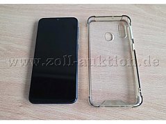 Samsung Galaxy A20e - Vorderseite - Display aus - inklusive Hülle