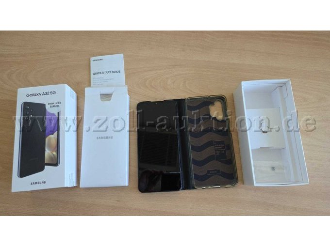 Samsung Galaxy A32 inklusive Zubehör