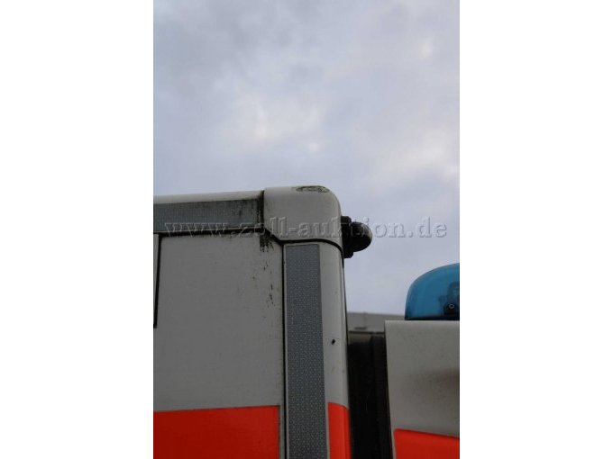 Kofferecke beschädigt