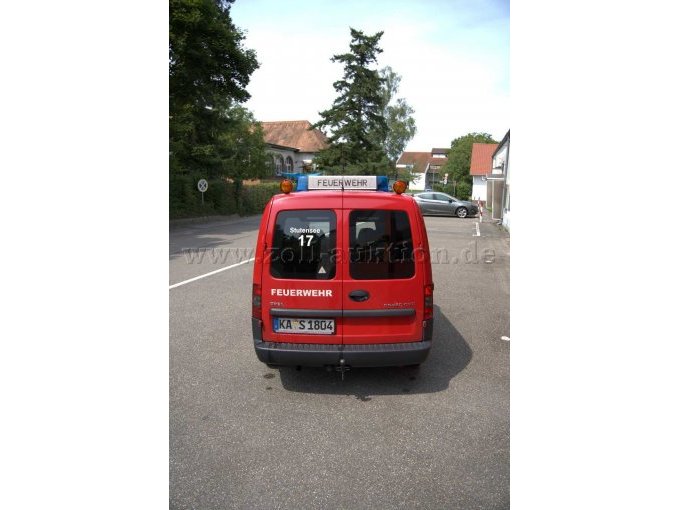 Fahrzeug Totale, hintere Ansicht