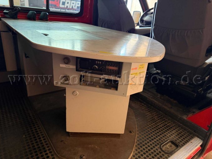 1 Sonder-Kfz Feuerwehr - Einsatzleitwagen (ELW) Ford Transit 2.0 Diesel, Baujahr 2 – foto 10 – kavel bij Zoll-Auktion, Iserlohn