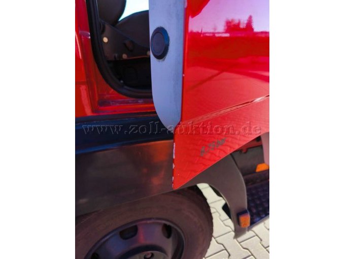 Lackschaden Einstieg vorne