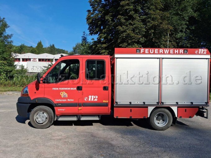 1 speciaal motorvoertuig: brandweerwagen TSF-W (voertuig met draagbare hogedrukpomp en water) – foto 2 – kavel bij Zoll-Auktion, Balve