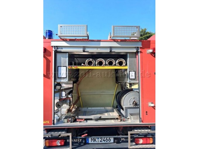 1 speciaal motorvoertuig: brandweerwagen TSF-W (voertuig met draagbare hogedrukpomp en water) – foto 7 – kavel bij Zoll-Auktion, Balve