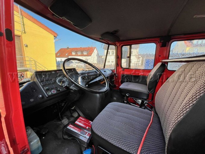 Fahrerseite Innenansicht