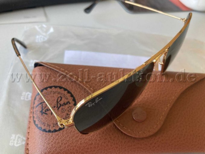 Seitenansicht Sonnenbrille