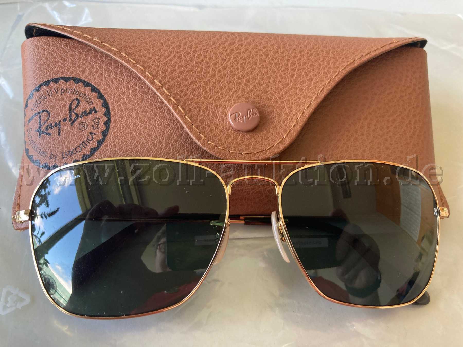 Sonnenbrille und Etui