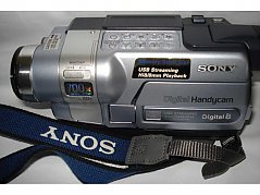 Die SONY Digital8 Handycam.