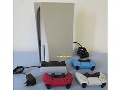 Lieferumfang PS5 825 GB / Laufwerk, Dual Charging Station und 3 Controllern