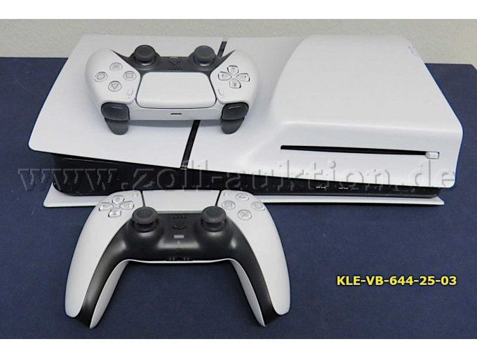 1 PS 5 mit 2 Controller