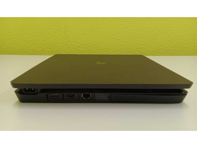 1 Sony PlayStation 4 Slim (500 GB) + 1 Toshiba-harde schijf (2 TB) – foto 4 – kavel bij Zoll-Auktion, Lutherstadt Eisleben