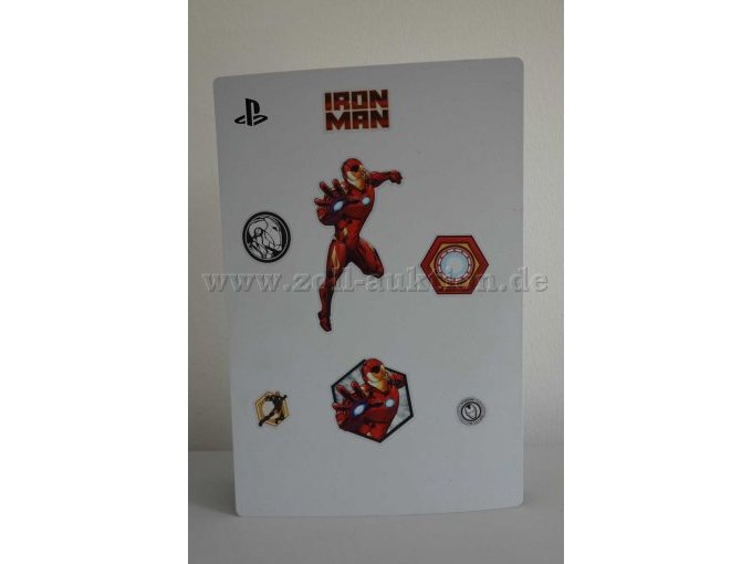 1 Playstation 5 weiß, mit Ironman-Stickern