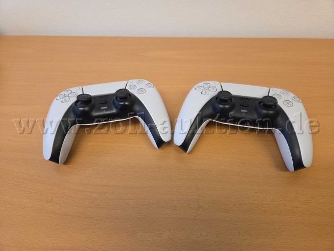 2 Controller Vorderseite