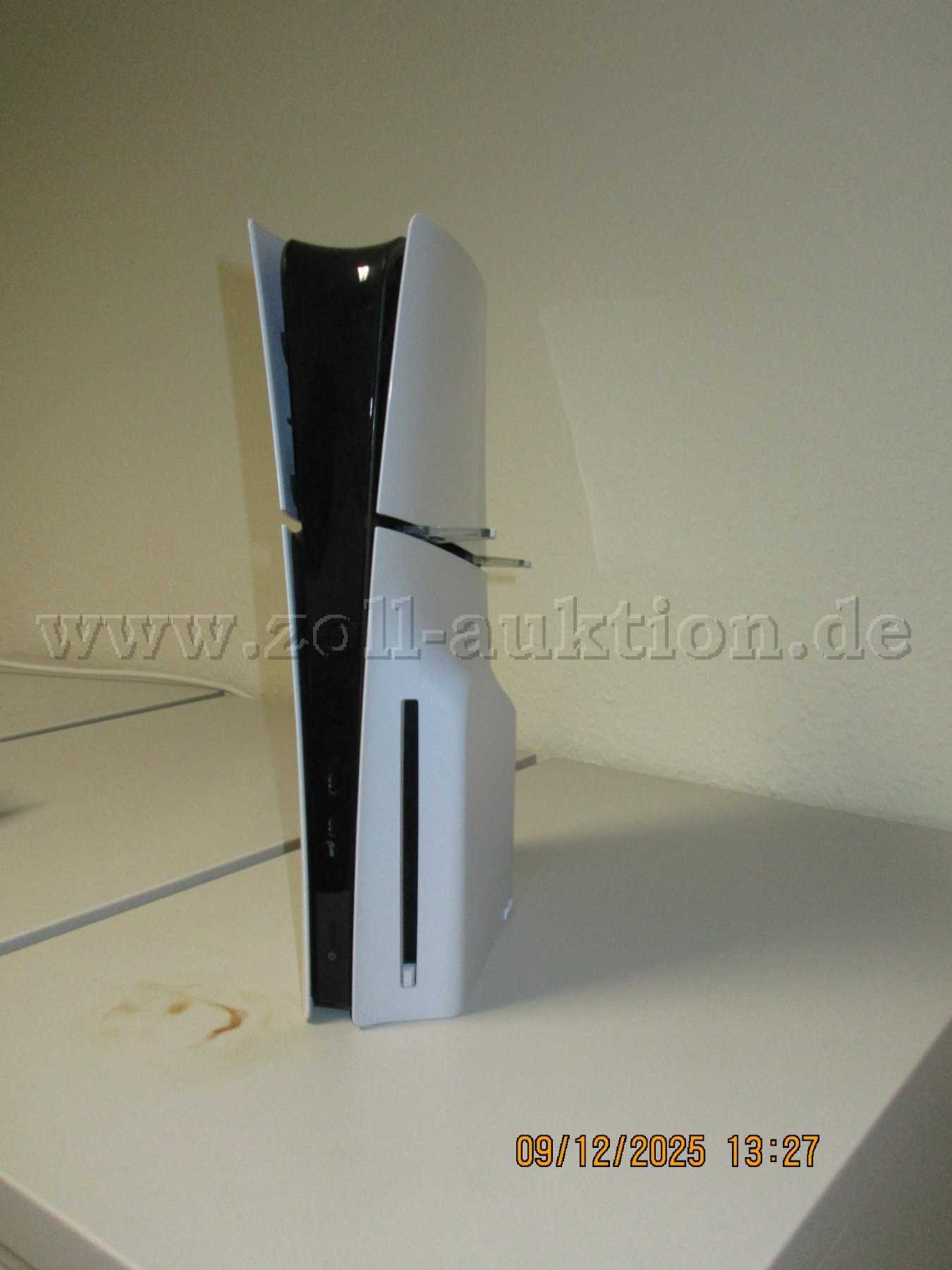 1 Sony Playstation 5 Slim, Konsole mit 2 Controller, Model CFI-2016, 1 TB