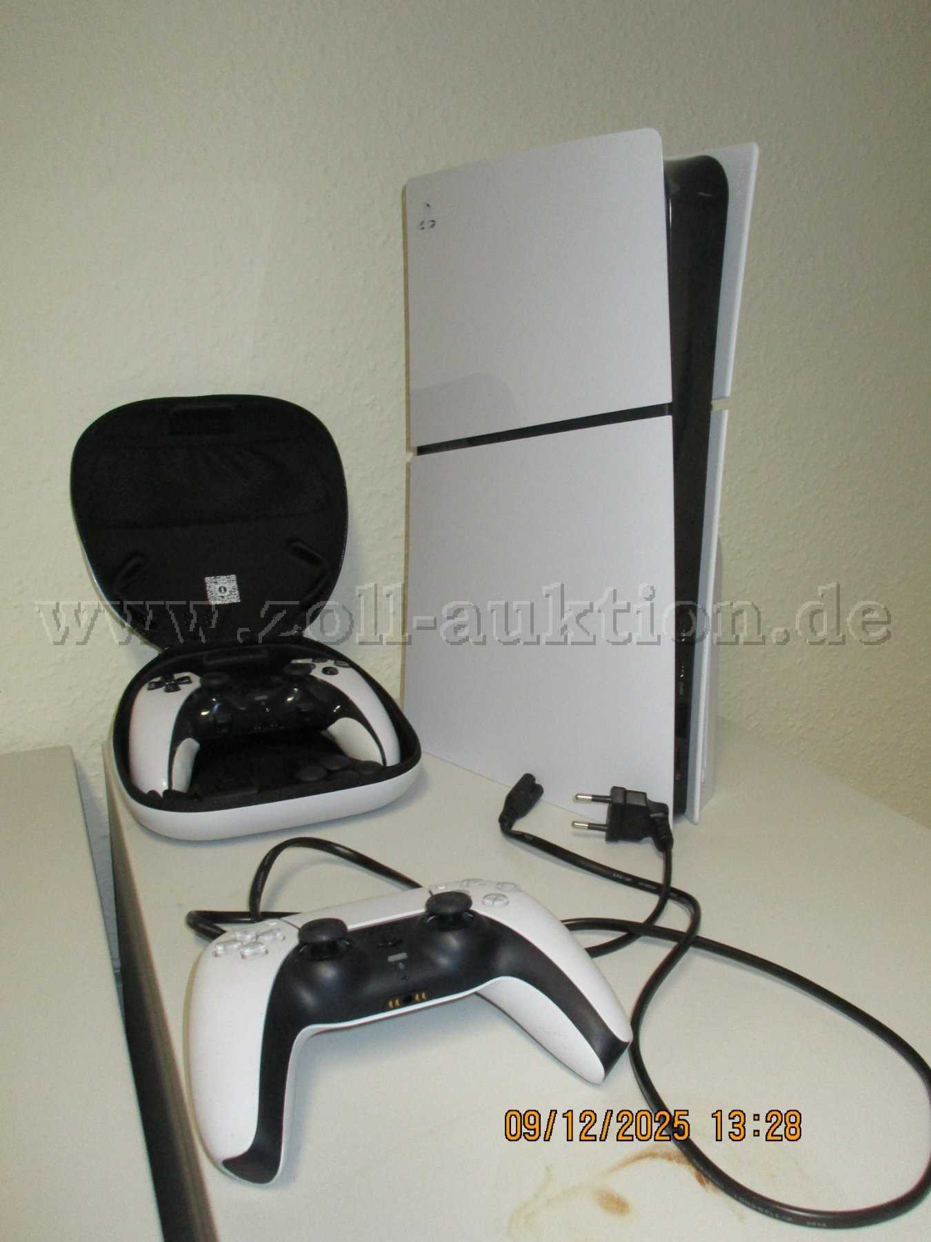 1 Sony Playstation 5 Slim, Konsole mit 2 Controller, Model CFI-2016, 1 TB