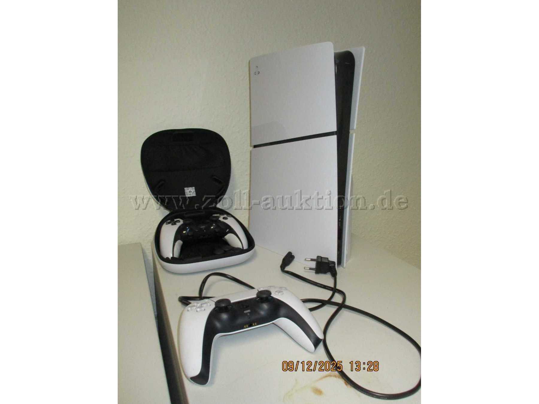 1 Sony Playstation 5 Slim, Konsole mit 2 Controller, Model CFI-2016, 1 TB