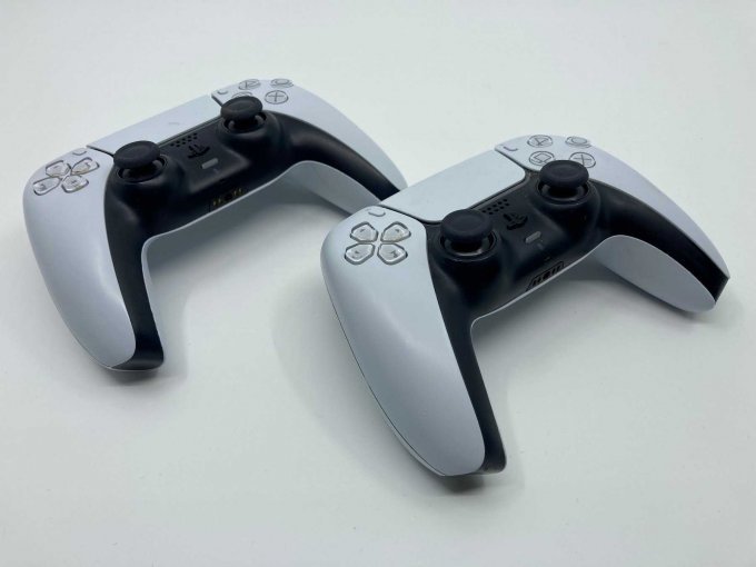 1 Sony Playstation 5 inlc. 2 Controllern – foto 4 – kavel bij Zoll-Auktion, Eilenburg