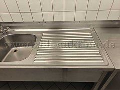 Spüle mit Abtropffläche