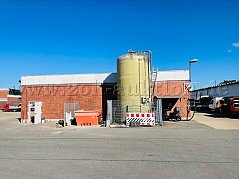 Behälter im Hof