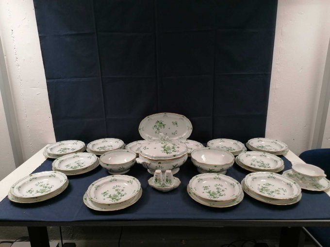 Gesamtansicht Limoges Geschirr 2