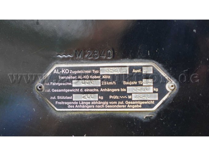 Typenschild Zugdeichsel