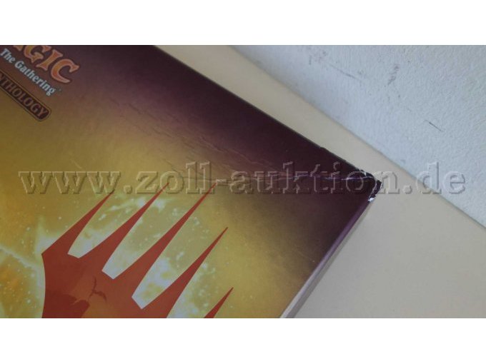 Knick auf Karton Oberseite