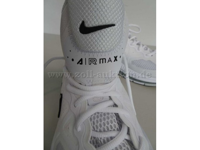 Sportschuhe Air Max, Detailansicht Modellbezeichnung