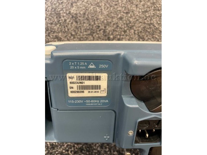 Rückseite mit Typenschild