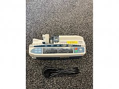 Vorderansicht mit Zubehör