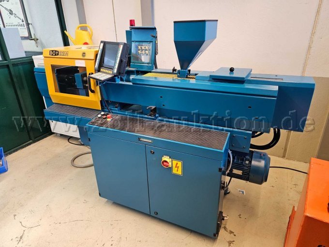 Seitenansicht schräg