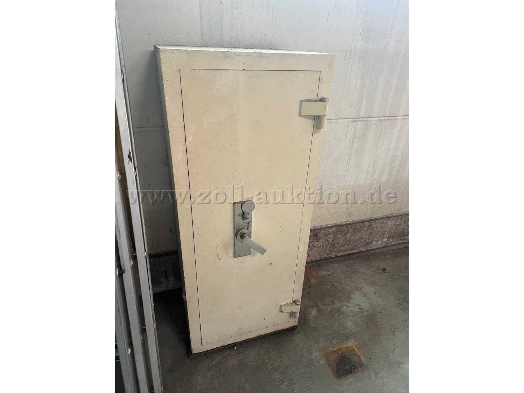 Stahlschrank