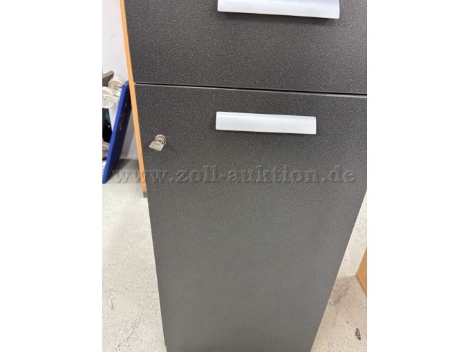 Stehpult - Tür mit Schlüssel