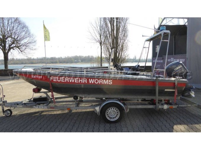 1 Steinbacher boottransporter met een Schmitt-reddingsboot met een Yamaha F60CETL-motor – foto 2 – kavel bij Zoll-Auktion, Worms